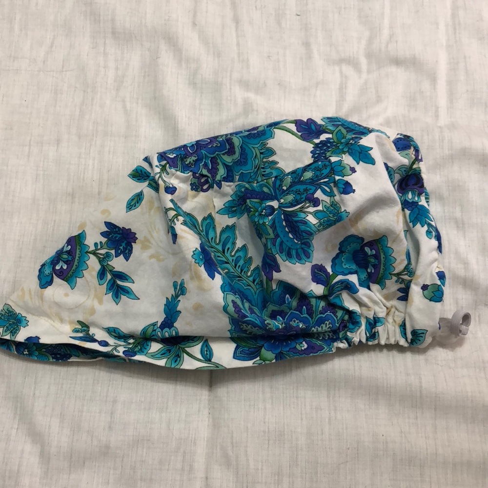 Peacock feather/floral scrub cap